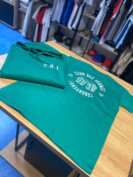 Impression sur t-shirts et sweats à capuche à Lunel.
