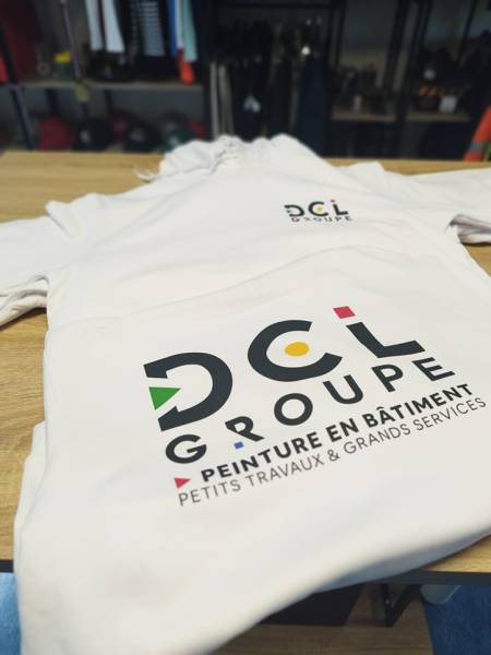 Fourniture et impression de sweat pour la société DCL Group à SAINT-PAUL-ET-VALMALLE, proche de Gignac (Hérault)