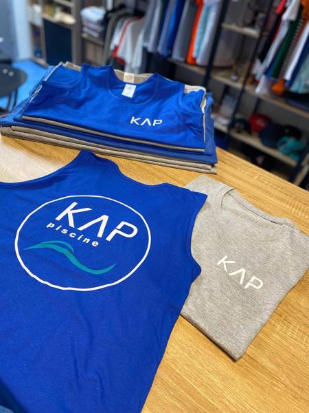 Impression de textile professionnel pour KAP Piscine dans l'Herault