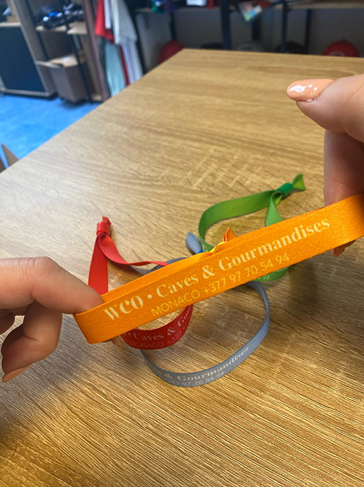Impression de bracelets inviolables personnalisés à Montpellier, proche de Mauguio