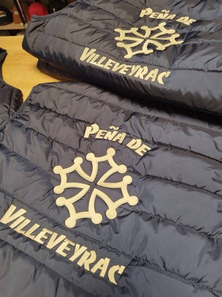 R244X - fourniture textile personnalisé, broderie, marquage publicitaire et impression textile 