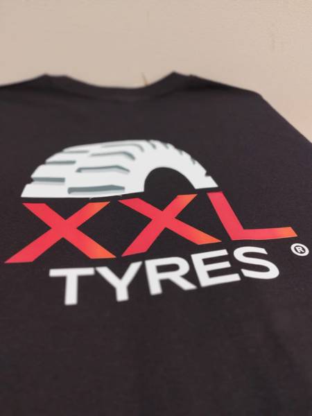  techniques d'impression diverses telles que la sérigraphie, l'impression numérique, le transfert sérigraphie, le DTF et la broderie 