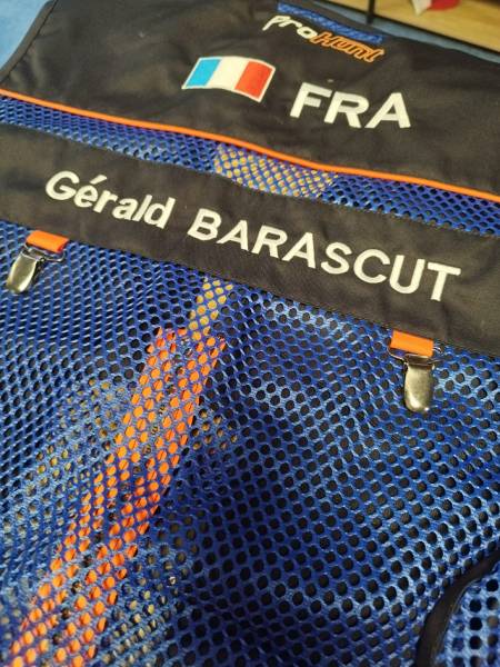 broderie sur gilet de ball trap, Broderie professionnel, atelier de broderie 
