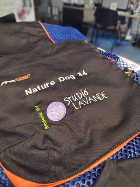 Broderie sur textiles Montpellier, Broderie professionnel, atelier de broderie 