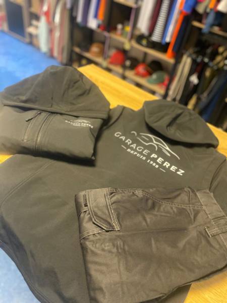 Marquage textile professionnel pour le GARAGE ALPHONSE PEREZ à Lattes, dans l'Hérault